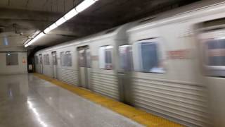TTC Subway 60