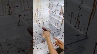 冰箱总是结冰生霜，其实是冰箱排水孔堵住了