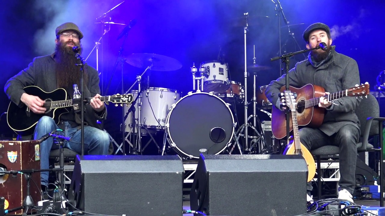 Watch Wild Mountain Thyme by Mad Ferret Band live in Perth City centre December 2018 on YouTube Watch Wild Mountain Thyme by Mad Ferret Band live in Perth City centre December 2018 on YouTube