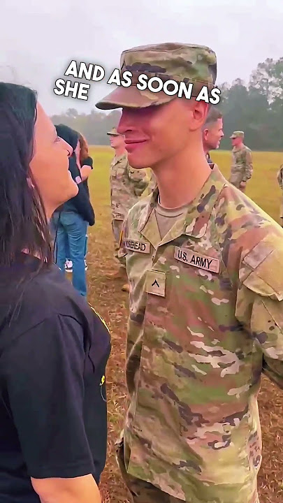 Soldier Reunited With Her Twin Sister ❤️