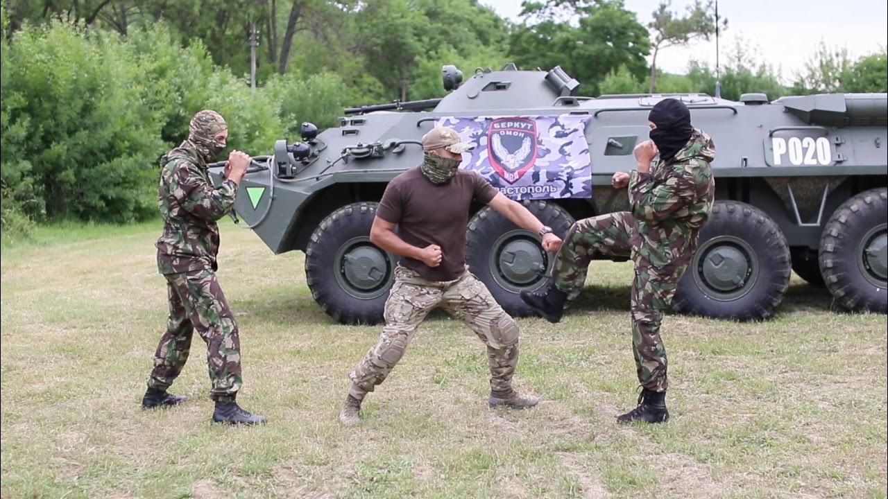 Два спецназовца танцуют. Спецназовец спортивный. Специальное назначение видео. Спецназ наркоконтроля. Спецназ пляшет.