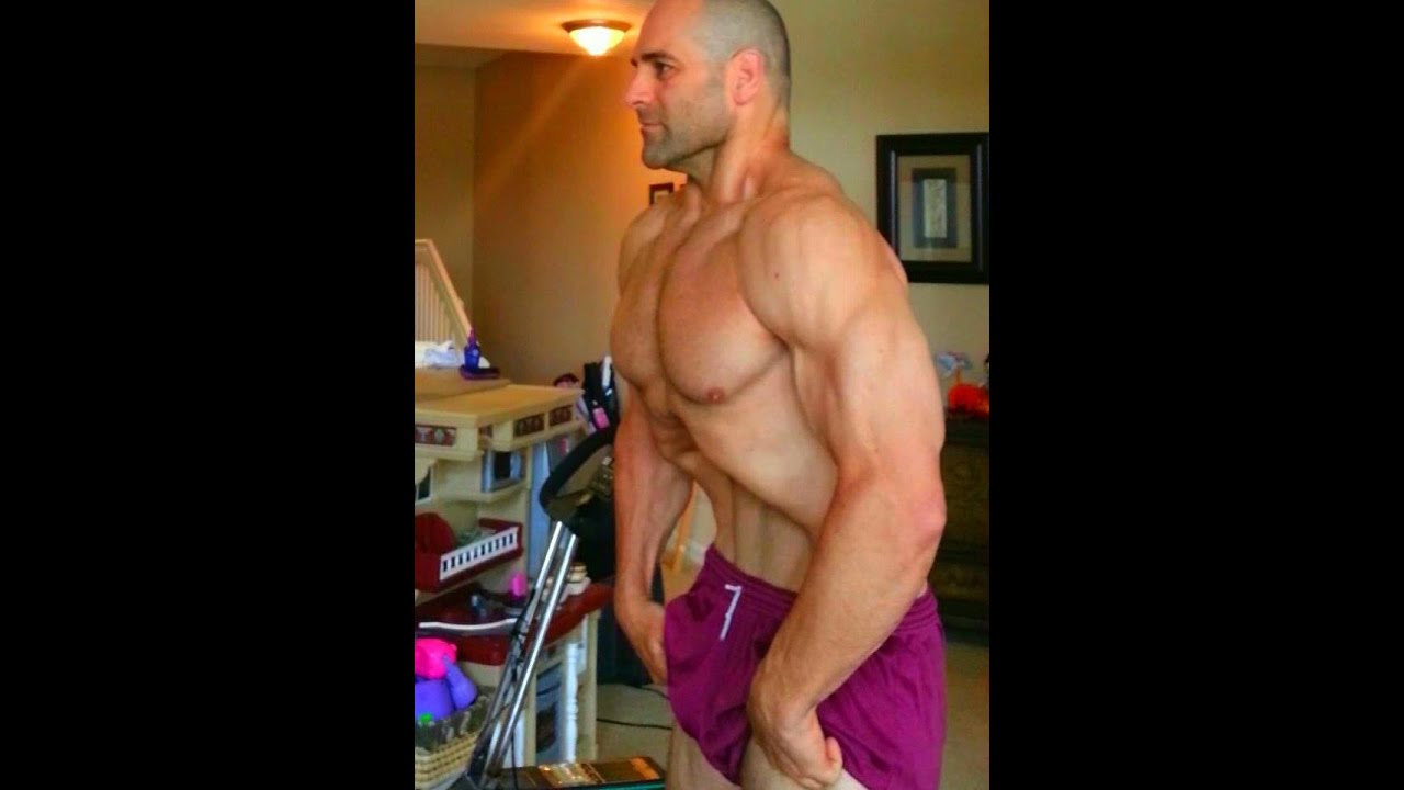 How to do the Vacuum pose - YouTube