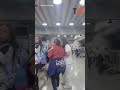 Terror en aeropuerto en Venezuela luego de fuerte sismo