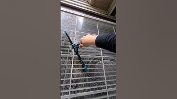 Relaxing Window Cleaning Video #satisfying #squeegee