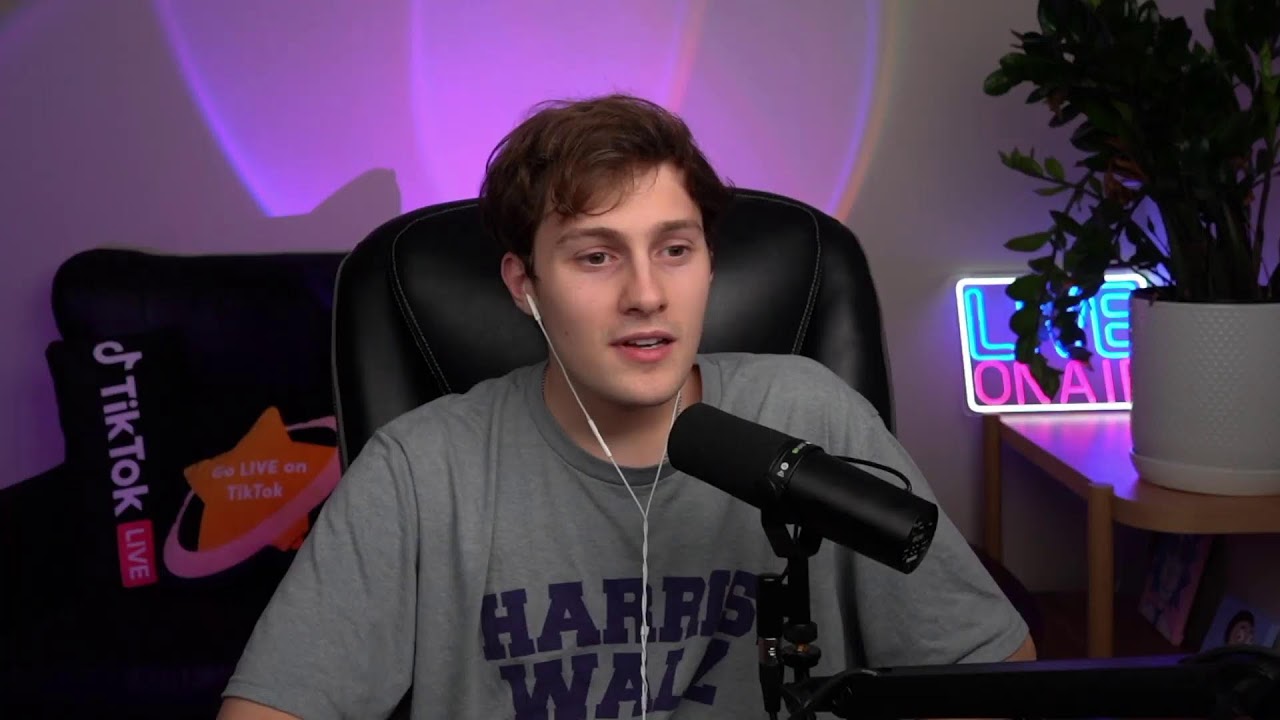 Parker Debates Trump supporters LIVE