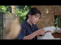 Creative girl made skirt &amp; dye it at home