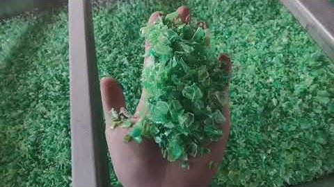 Color sorting machine sorting PET green bottle flakes