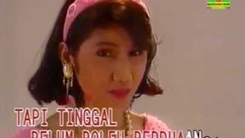 Gaun Merah Jambu (INE SINTHYA) Karya Muchtar B