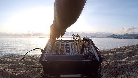 modular synth at the beach (battery powered)