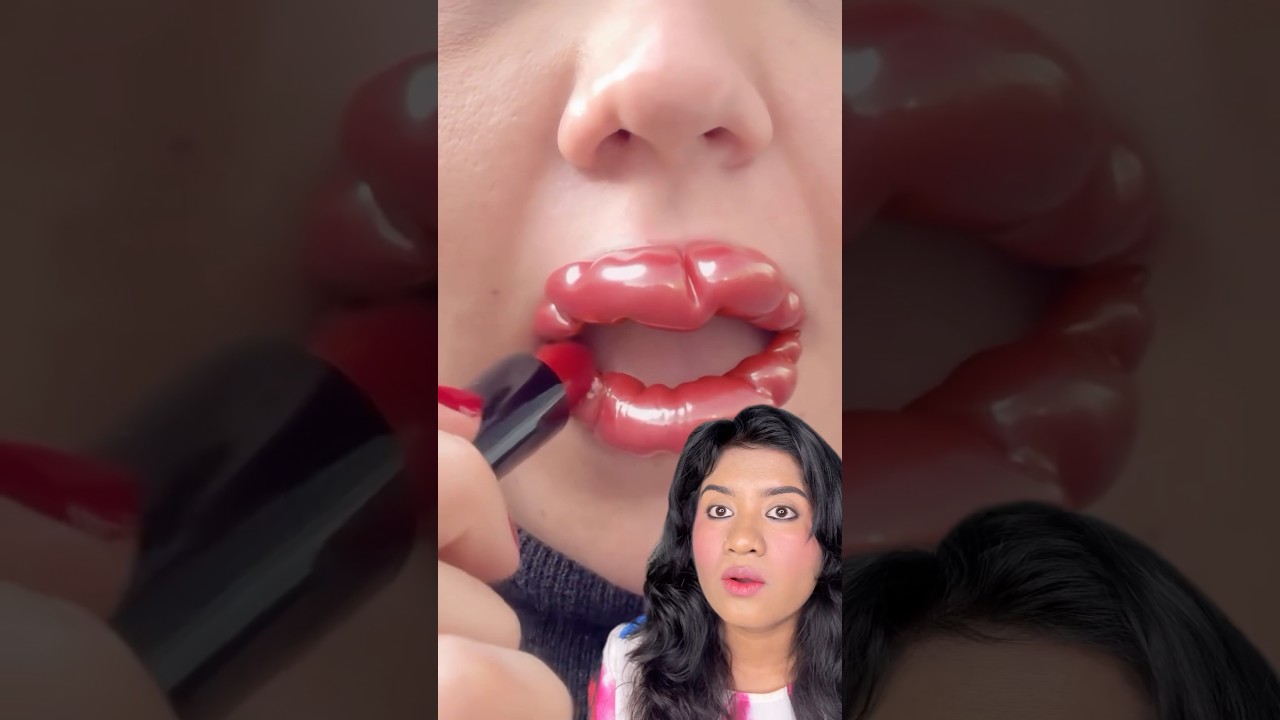 ⁣এ কেমন লিপস্টিক 😱 #makeup #lipstickhacks  #lipstick #virallipstickhack
