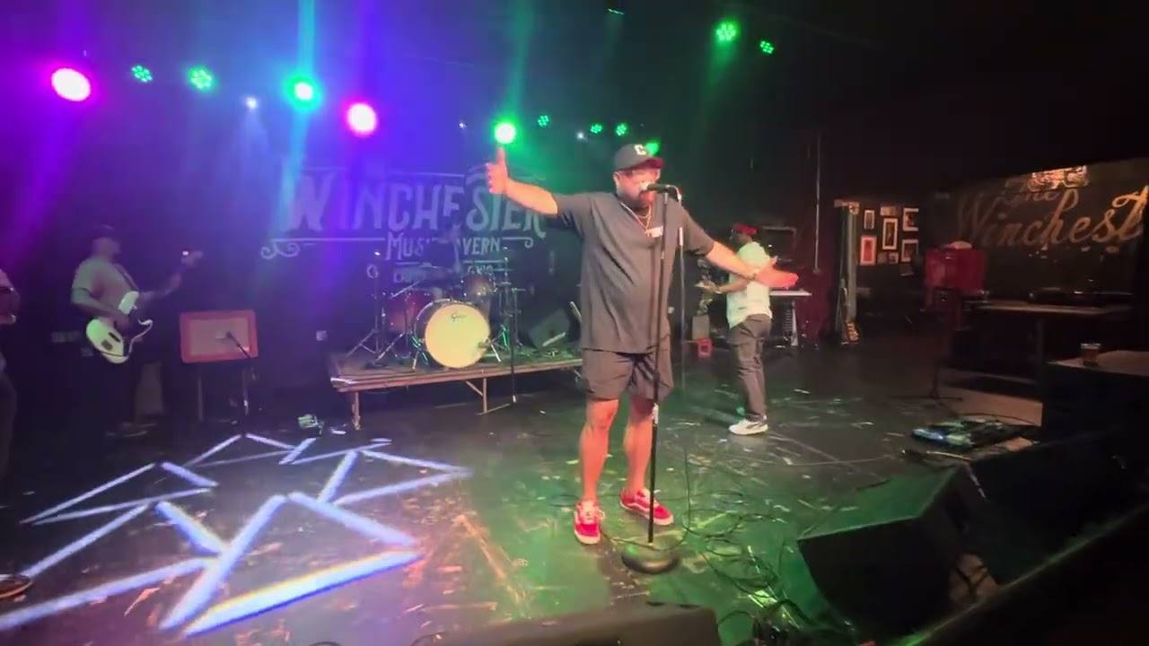 Obejrzyj Dave Zup & Joey Aich - Dizzy (Live) w YouTube Obejrzyj Dave Zup & Joey Aich - Dizzy (Live) w YouTube