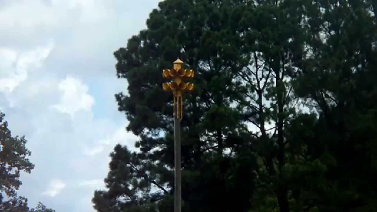 Federal Signal 3T22 (FAILED) - Woodruff, South Carolina 7/14/12 (HD) - ***UPDATE 8/11/12*** This siren has been fixed on 8/4/12.

 

"Originally Recorded in July 14, 2012." Ok this siren is big and someone told me this siren runs g