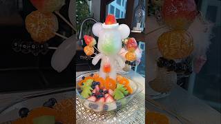 Thumbnail for 탕후루 파는 아이스 산타곰돌이😁 뭔가 잘못된 곳은 어디일까요🤣 다들 행복한 크리스마스 보내세요 🌲#청담언니 #요리하는메이크업아티스트 #shorts