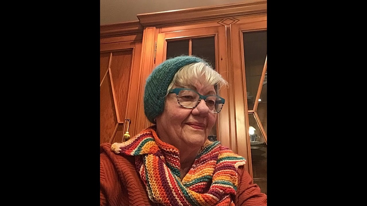 Strickpodcast und DIY Folge 148 Treppenviertel Hat und am Rundpassenpulli weiter #nähen #stricken