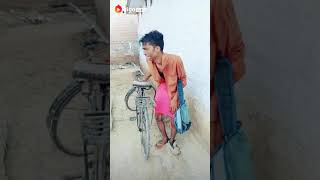 Dude advocate Juta chappal Phadke Babuji