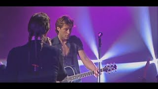 Bon Jovi & Willy DeVille - Save the Last Dance for Me (Taratata, Paris 1996) Resimi