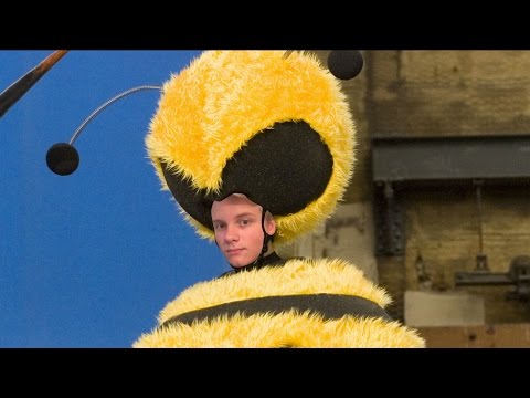 robby-watches-the-bee-movie-live-action-teaser