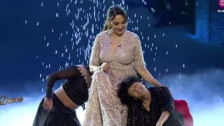 Dance Deewane 4 Madhuri Dixit Dance Performance Birthday Special