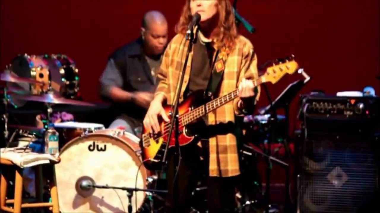 I Can't Tell You Why live YouTube