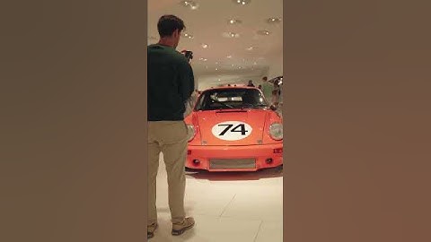 Menjelajahi Museum Mobil Terkeren! #porsche #ricohgriii #stuttgart
