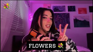 Смотреть клип Flowers - Miley Cyrus (Cover)