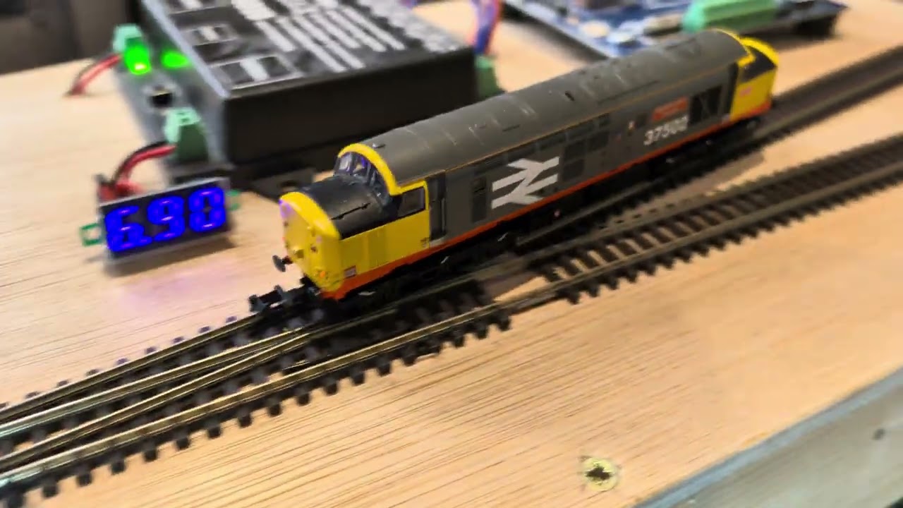 Graham Farish Class 37 Motor Replacement / Repair