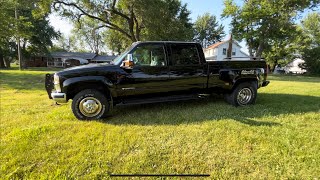 Pretty rare 2000 Chevy K3500 4x4  crew cab dually short bed.