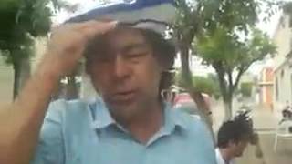 Borracho cantado él Feliz cumpleaños!! Jajaj