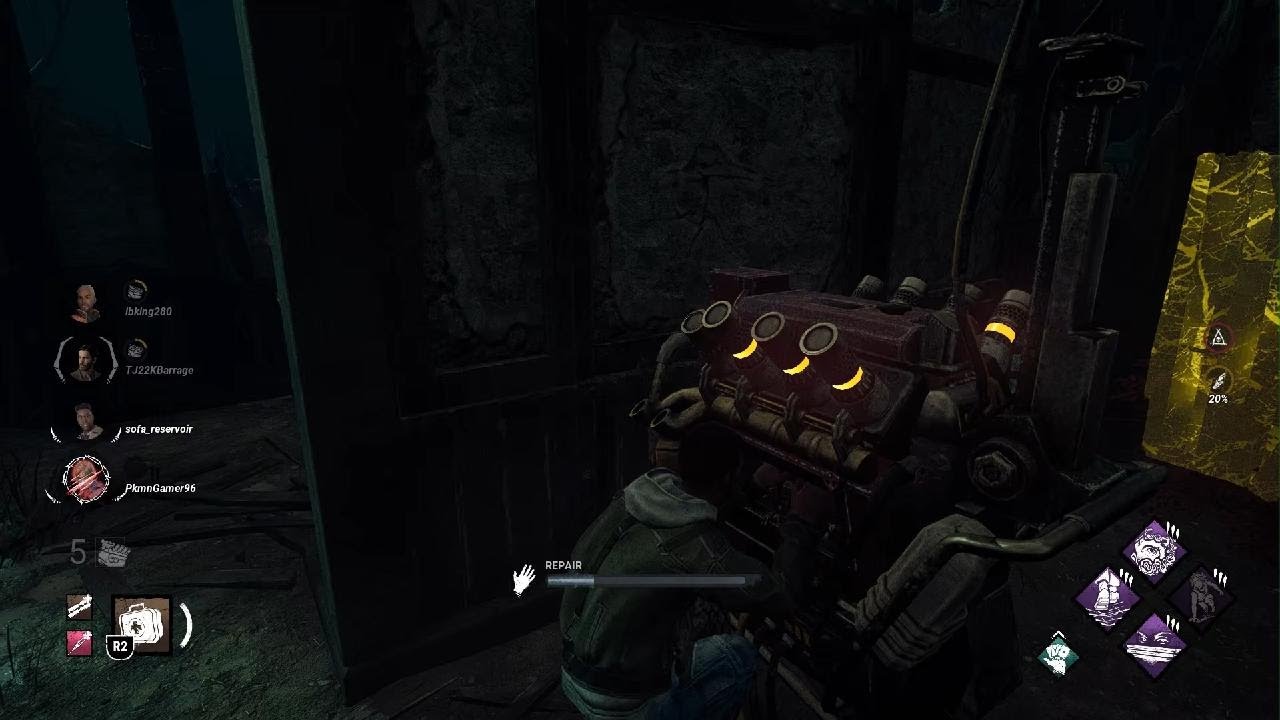 Dead by Daylight Gabriel vs Pyramid Head