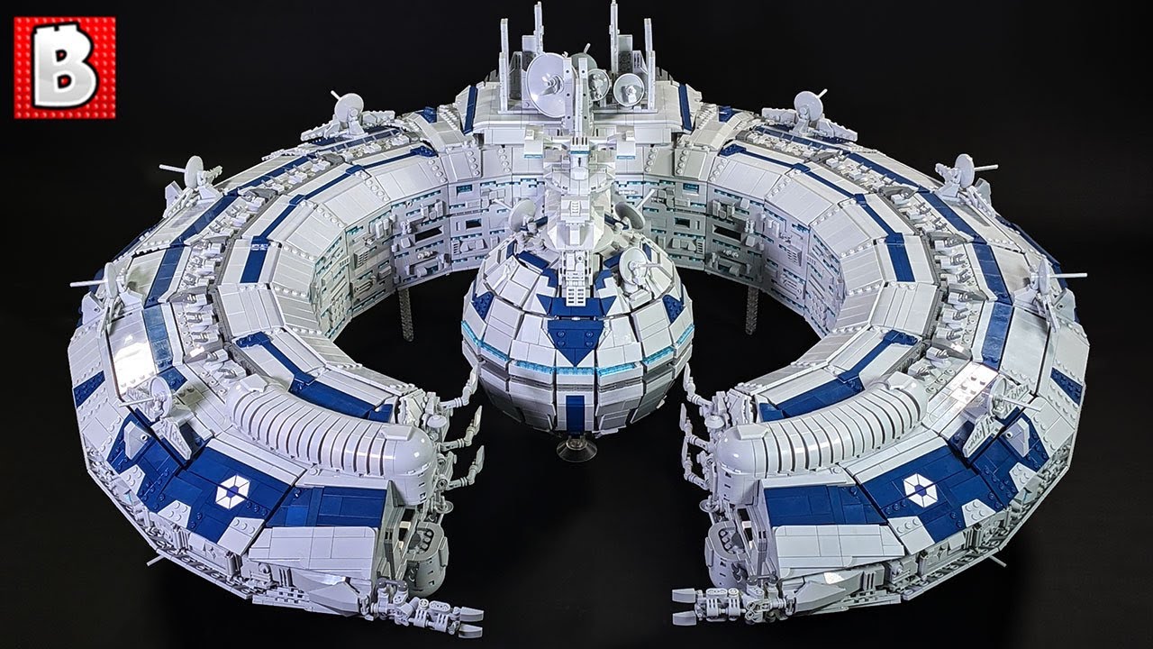Massive LEGO Star Wars Lucrehulk Droid Control Ship! 17,000+ Parts