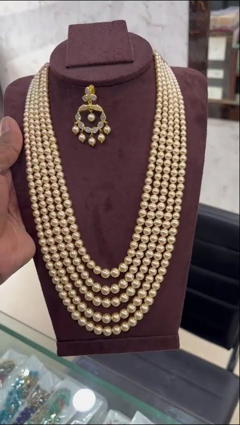 👑ఆభరణాలు - ShareChat