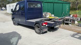 Köp Dragbil Mercedes-Benz 518 cdi  med BE trailer  på Klaravik