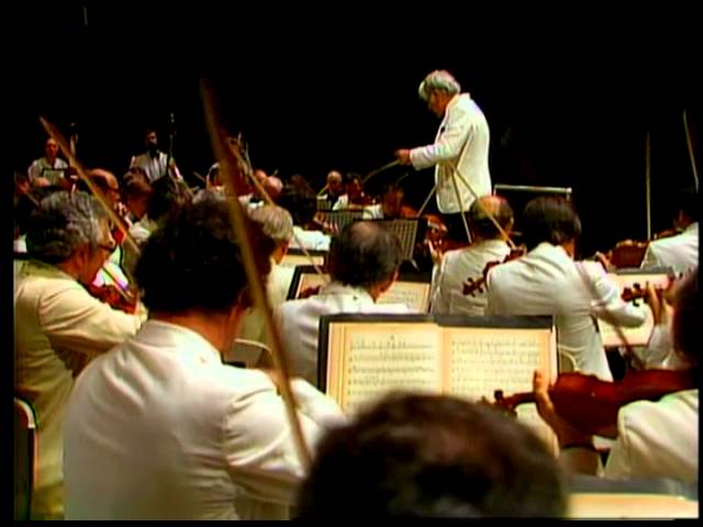 Shostakovich: Symphony No. 5Bernstein · New York Philharmonic Orchestra