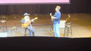 🤯 John Mayer’s Surprise Solo With Lainey Wilson Is Absolutely INCREDIBLE! 🎸🔥