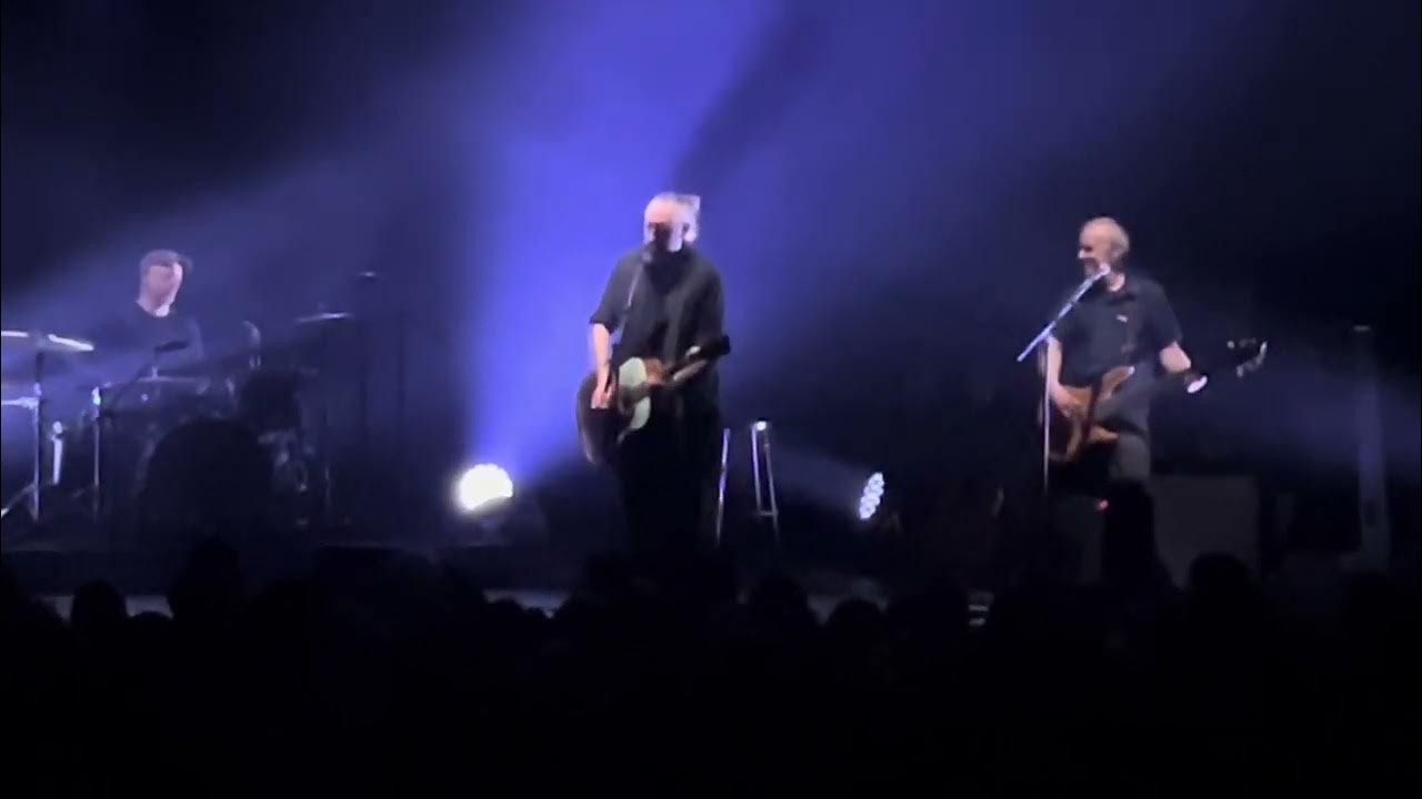 Fink-What Would You Call Yourself performed live in Spot in Groningen on the 20th of March 2025 Fink-What Would You Call Yourself performed live in Spot in Groningen on the 20th of March 2025