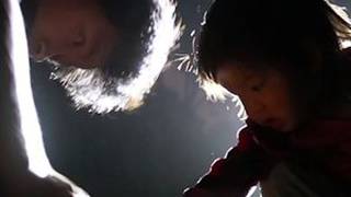 与其说我们花时间陪伴孩子，孩子更是在陪伴我们育儿路上辛苦很多，但是幸福更多有时候会有人问我，花那么多时间陪伴孩子累吗？每到这时都会想起这句歌词“这一路走来说不上多辛苦庆幸心里很