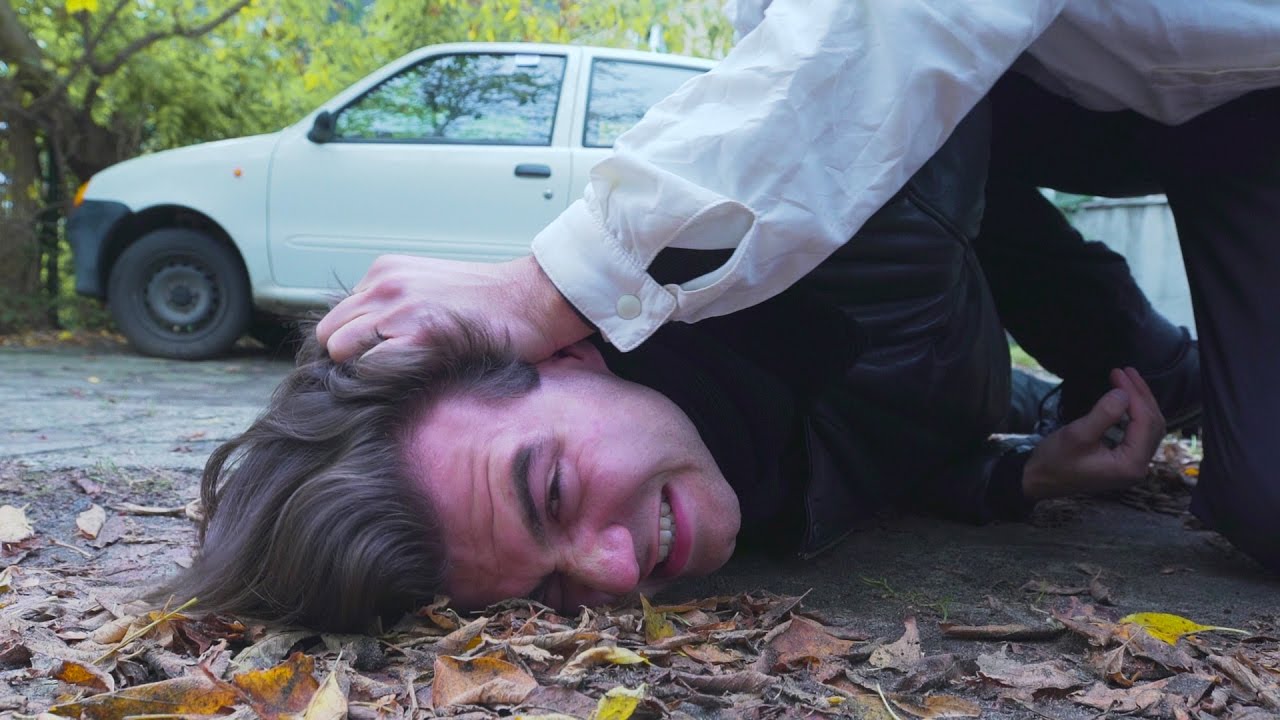 STATYSTYKI KŁAMIĄ. PARODIA REKLAMY