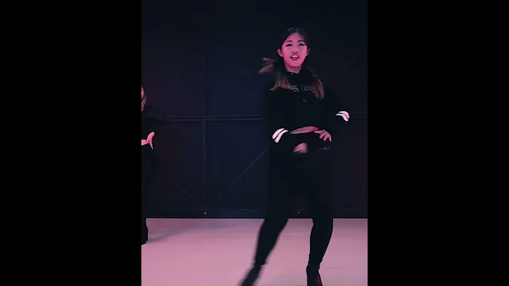 BLOOPERS | Jane Tang & Qingqing Yang | Hyolyn () "...
