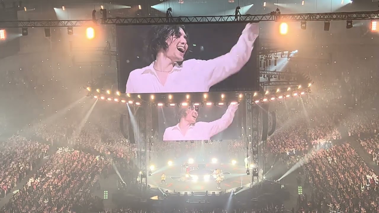 ☆藤井風　LOVE ALL ARENA TOUR  Sweat Shirt ☆ 藤井風 LOVE ALL arena tour スエット