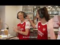 EMIRATES HEADPHONE CHALLENGE | Kelly, Fox and Reid test their communication skills 🤣