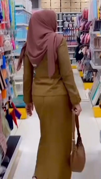 Beautiful STW Civil Servants Wearing Long Skirts
