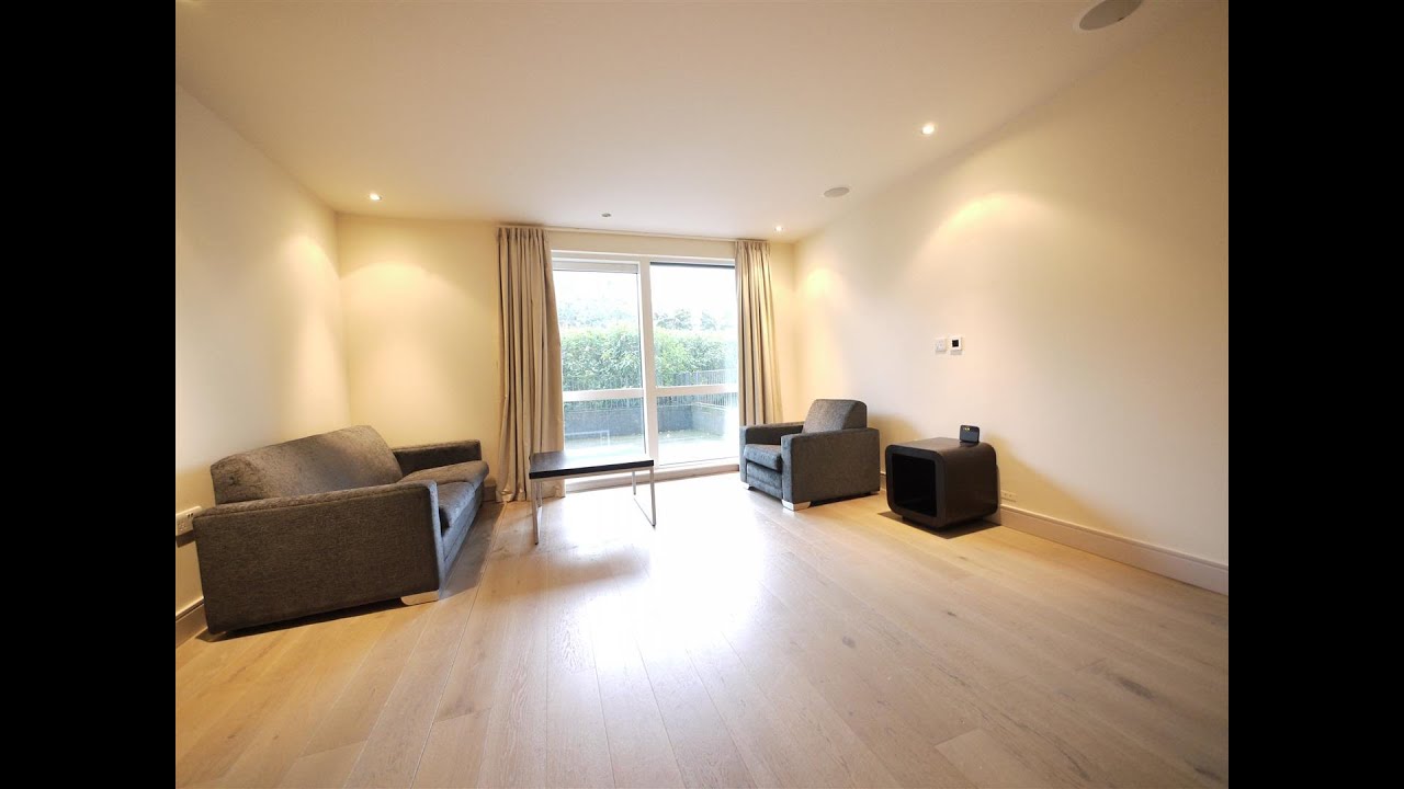 Rent this lovely 2 Bed Flat in London SW6 2FS | RentLondonFlat.com
