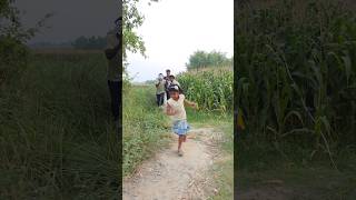 Nayan Tara Ke Pechhe Gunde Pade He Video