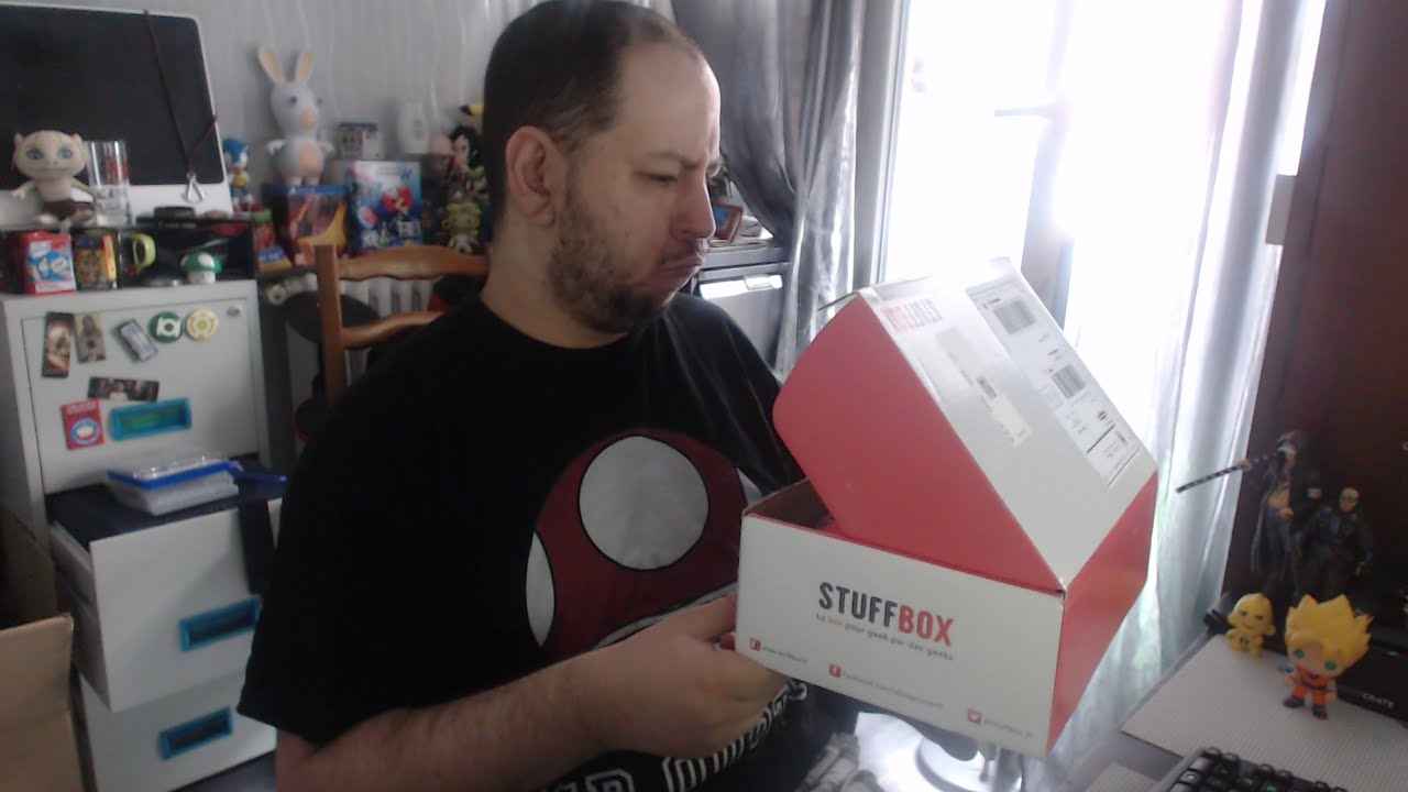 Déballage (Unboxing) | StuffBox: Juin 2015 - YouTube