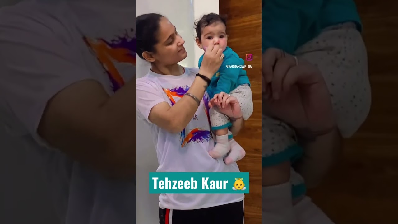 Tanvi Ki First Holi👼 