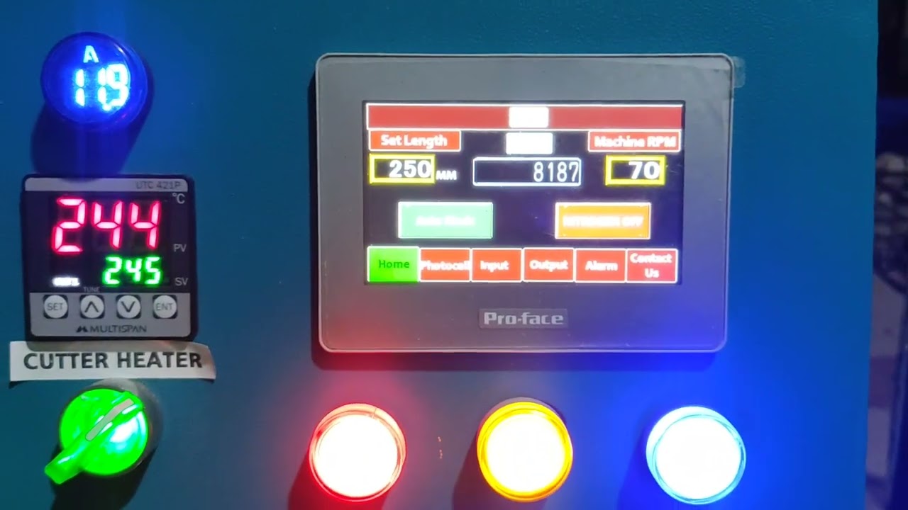 FLOW WRAP MACHINE FOR BAKERY PRODUCTS LIKE DONUTS, BUNS, BARCAKES, MUFFINS, TOAST ETC