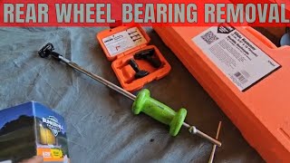 OBS '94 Chevy Cheyenne Rear Wheel Bearing Removal 10 Bolt 8.5 ring gear by Carport Mods 135 views 6 months ago 2 minutes, 10 seconds