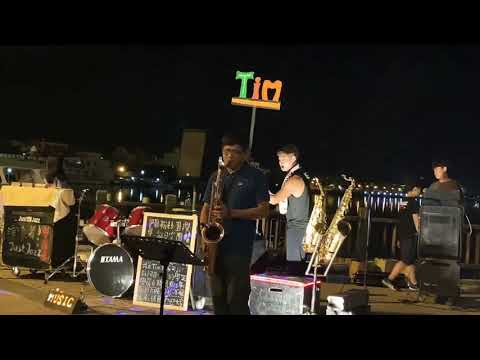 村桑 演奏 幸子-Saxophone