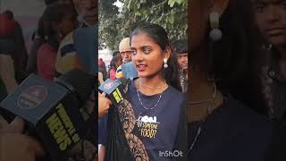 Eshika bhosle और Monalisa bhosle  ने कुंभ मेले में कौन-कौन सी माला bechi #kubhmelaviralmonalisa