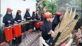 Angklung Sluku Sluku Bathok